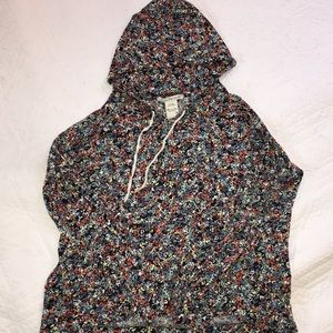 American rag lightweight hooded shirt. Floral